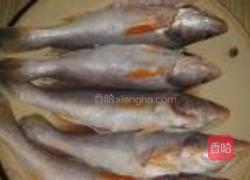 豆豉红烧黄花鱼的做法图解1
