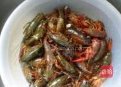 油焖小龙虾的做法图解2