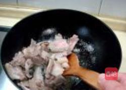 什锦蔬菜回锅肉的做法图解1