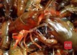 手剥小龙虾的做法图解1