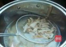 洋葱拌肚片的做法图解2