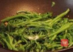炝炒白油菜尖的做法图解5