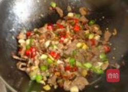双椒炒猪心的做法图解12