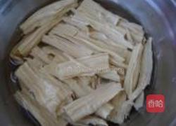 酱牛肉拌腐竹西兰花的做法图解2