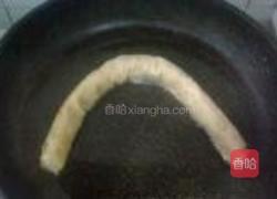 小青菜炒皮卷的做法图解6