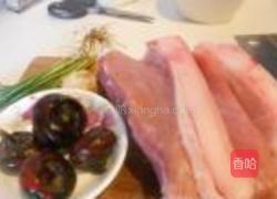 沙煲狮子头的做法图解1