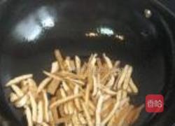 五香茶干炒蒿子杆的做法图解3