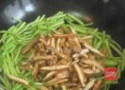 五香茶干炒蒿子杆的做法图解5