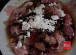 西芹炒肉片的做法图解3