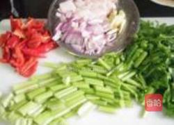 西芹炒肉片的做法图解4