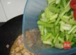 西芹炒肉片的做法图解9