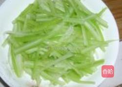 西芹炒香菇的做法图解6