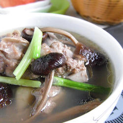 茶菇番鸭煲的做法[图]