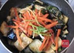 豆腐焖茄子的做法图解11