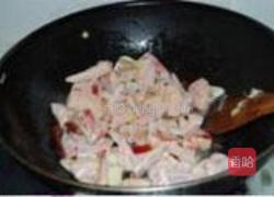 滑子菇炒翅尖的做法图解2