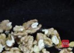 鸡片核桃仁的做法图解5