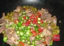 酸豆角炒鸡胗的做法图解9