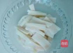 黄瓜柠檬凉粉的做法图解2