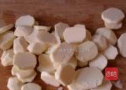 草鱼烧茨菇的做法图解3