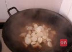 草鱼烧茨菇的做法图解8