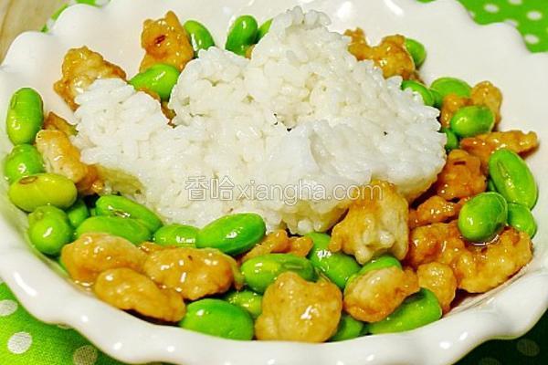 毛豆鸡丁饭