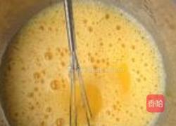 戚风蛋糕卷的做法图解4