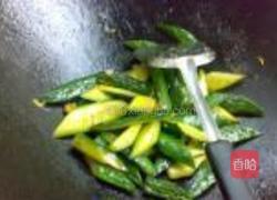 简易陈醋黄瓜的做法图解5