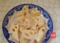 红枣莲藕牛腩汤的做法图解1