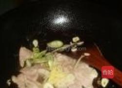 菠萝白菜炒肉的做法图解7