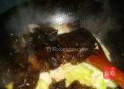 菠萝白菜炒肉的做法图解11