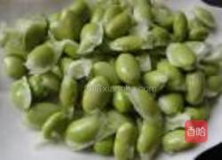 韩式大虾焖毛豆的做法图解2