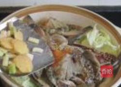 红肓蟹香肠白菜煲的做法图解6