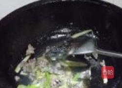 口蘑白菜的做法图解5