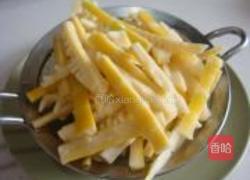 葱油焖春笋的做法图解2