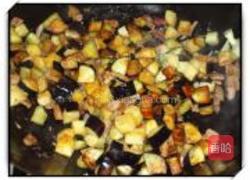 茄子肉丁打卤面的做法图解8