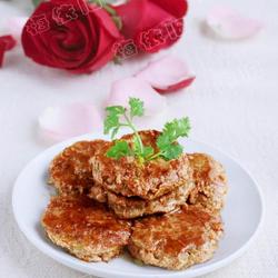 红酒汁藕饼的做法[图]