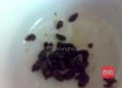 虾鲜酱清蒸黄鱼的做法图解3