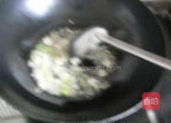 西葫芦番茄炒鸡蛋的做法图解7