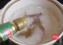 韭菜花鲜虾糯米粥的做法图解3
