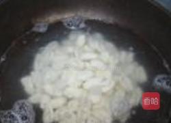 炒猫耳朵的做法图解8