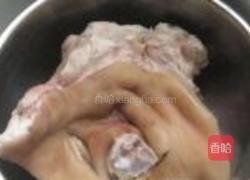 腐乳猪蹄膀的做法图解1