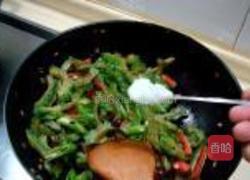 干煸苦瓜的做法图解10