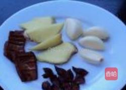 卤鸭掌的做法图解1