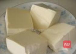 金沙豆腐的做法图解1