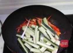 黄瓜爆炒猪肝的做法图解5