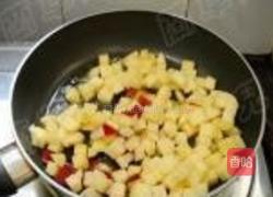 酸甜苹果鸡丁的做法图解10