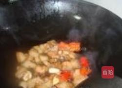 三层肉炒韭菜的做法图解3