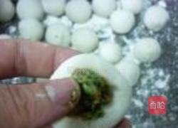 荠菜汤圆炖鱼头的做法图解6
