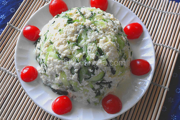黄瓜拌豆腐