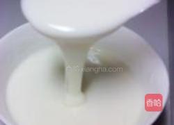 酸奶粗粮薄饼的做法图解1